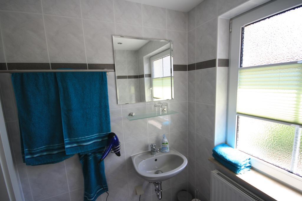 Ferienhaus Zum Gaesschen Weissenfels Phòng bức ảnh